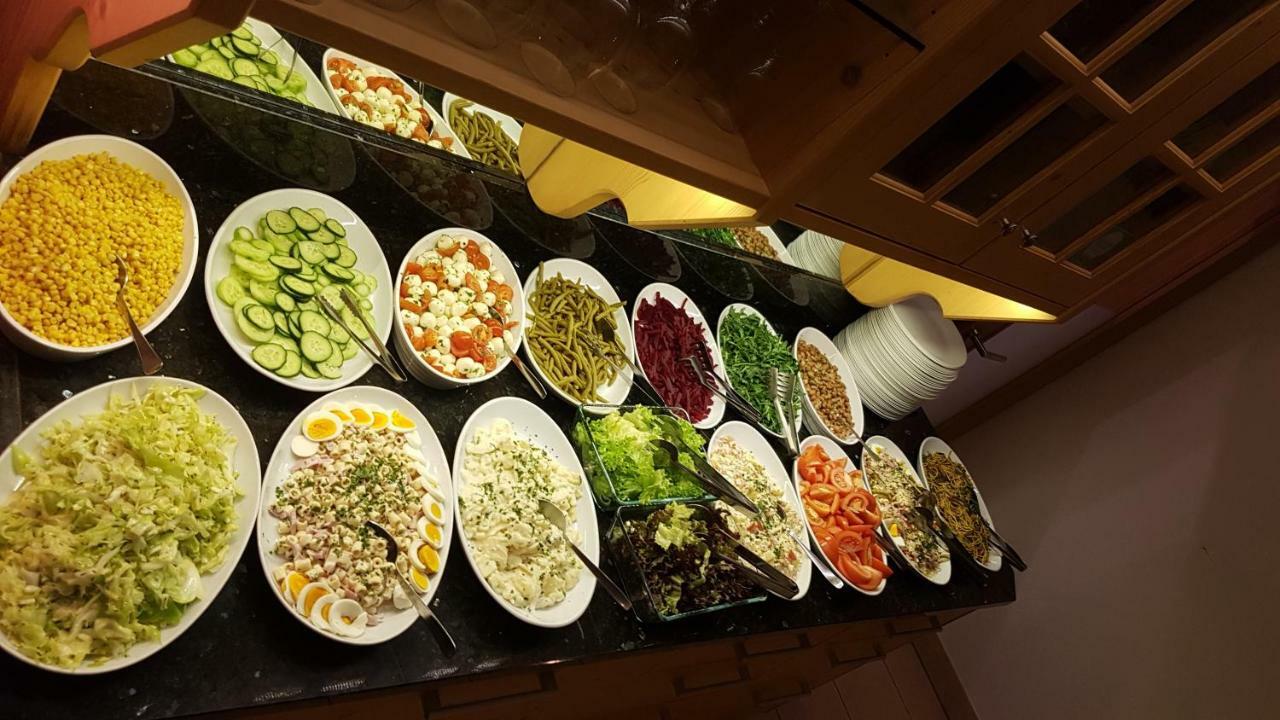 Pension Sonnenhof มารันซา ภายนอก รูปภาพ